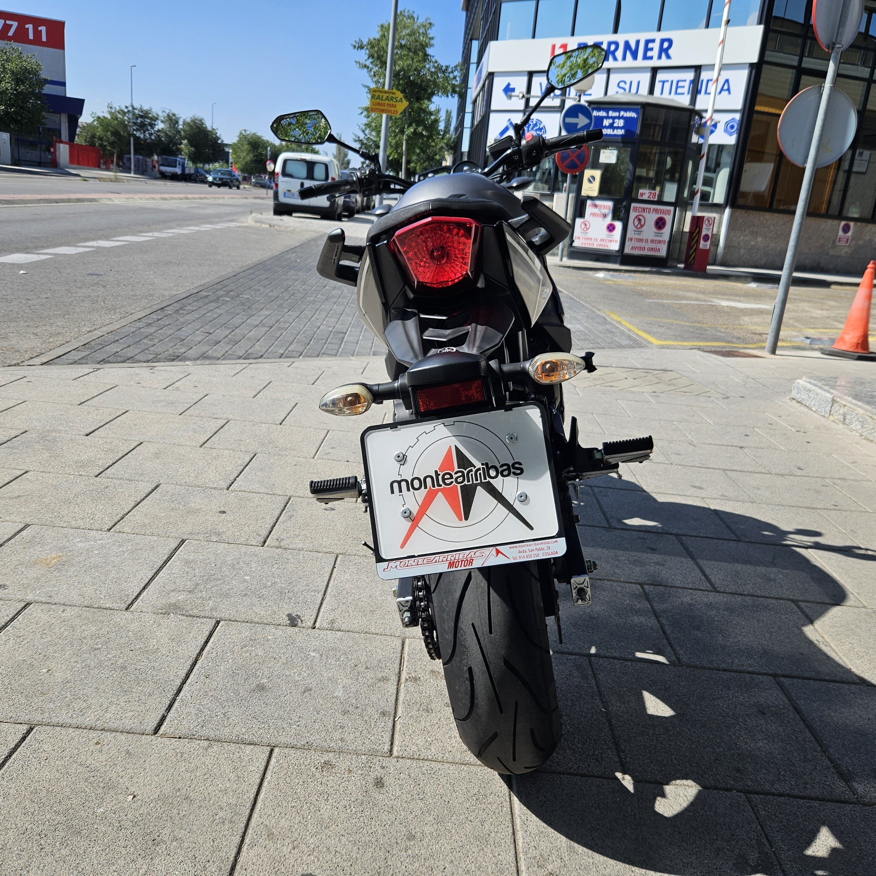 YAMAHA XJ6 AÑO 2014 CON 42.565 KM.