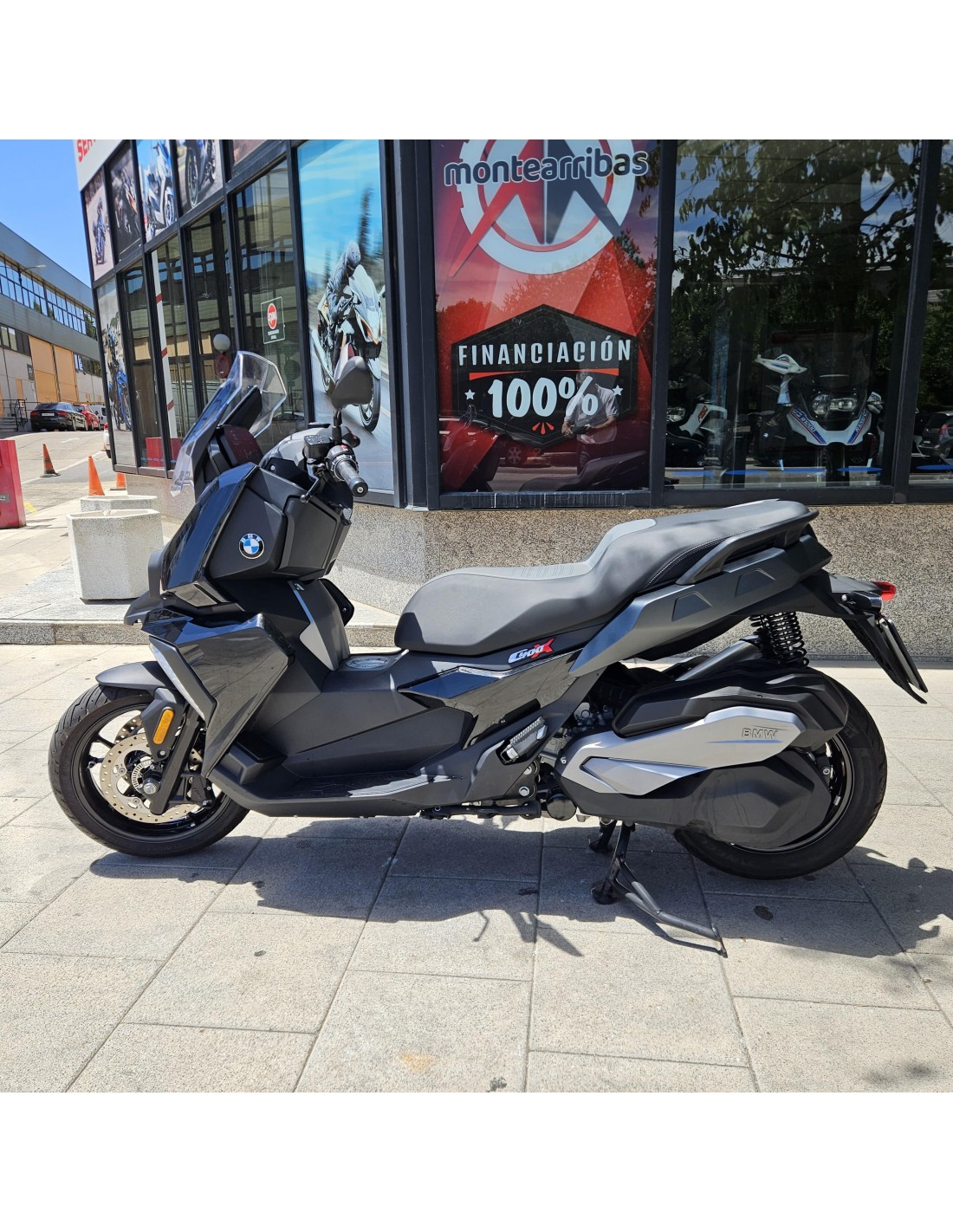 BMW C 400 X AÑO 2023 CON 6.922 KM.