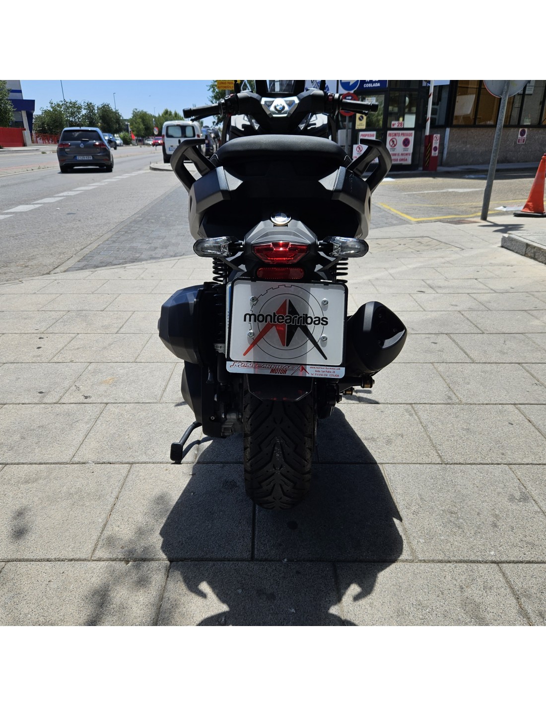 BMW C 400 X AÑO 2023 CON 6.922 KM.