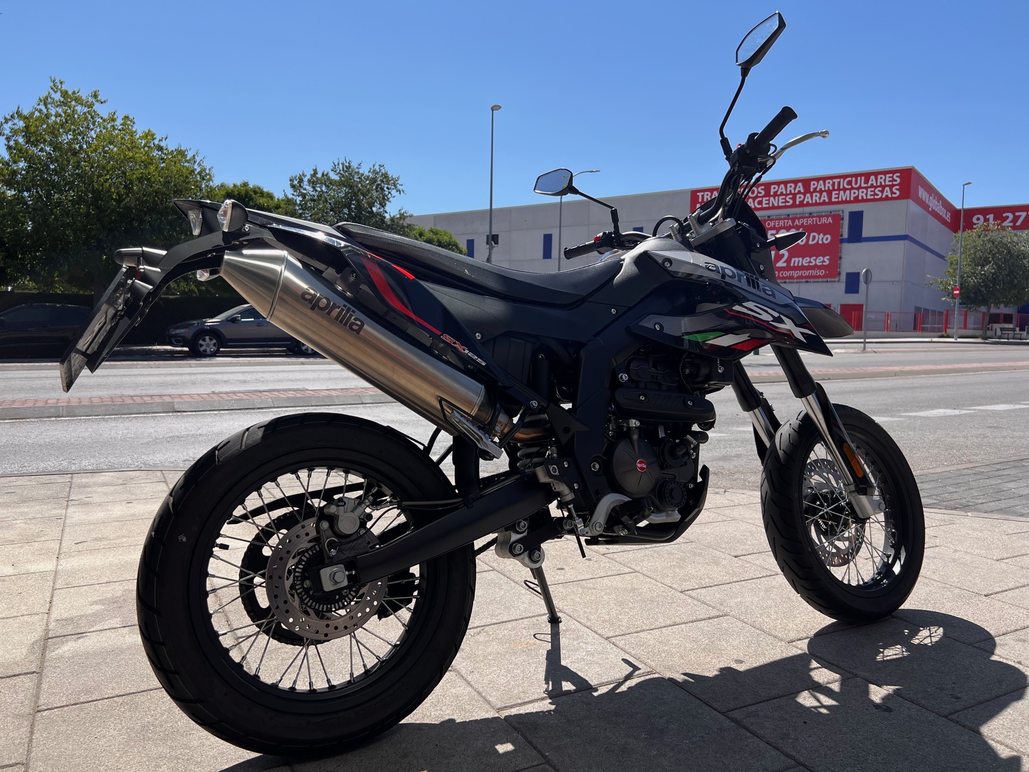 APRILIA SX 125 AÑO 2021 CON 5.313 KM.