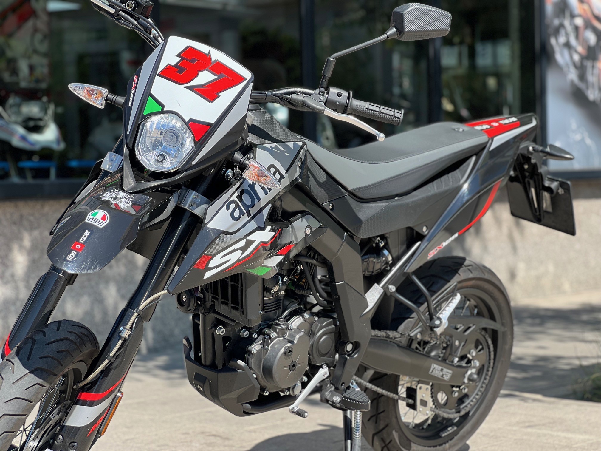 APRILIA SX 125 AÑO 2021 CON 5.313 KM.