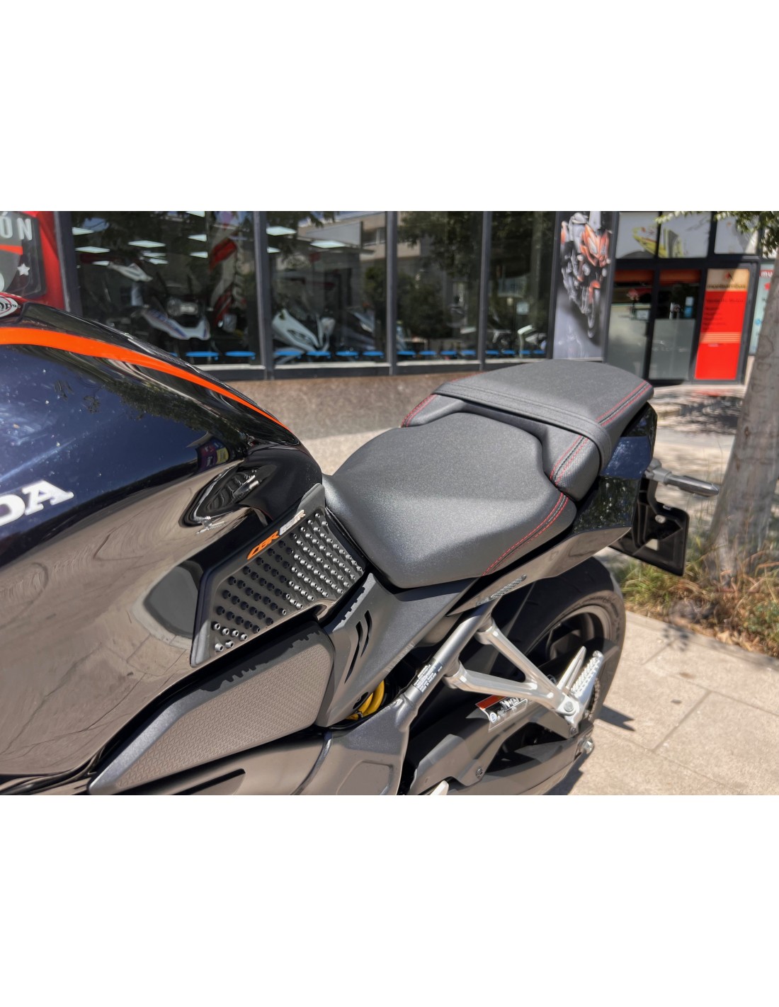 HONDA CBR 650 R AÑO 2022 CON 5.681 KM.