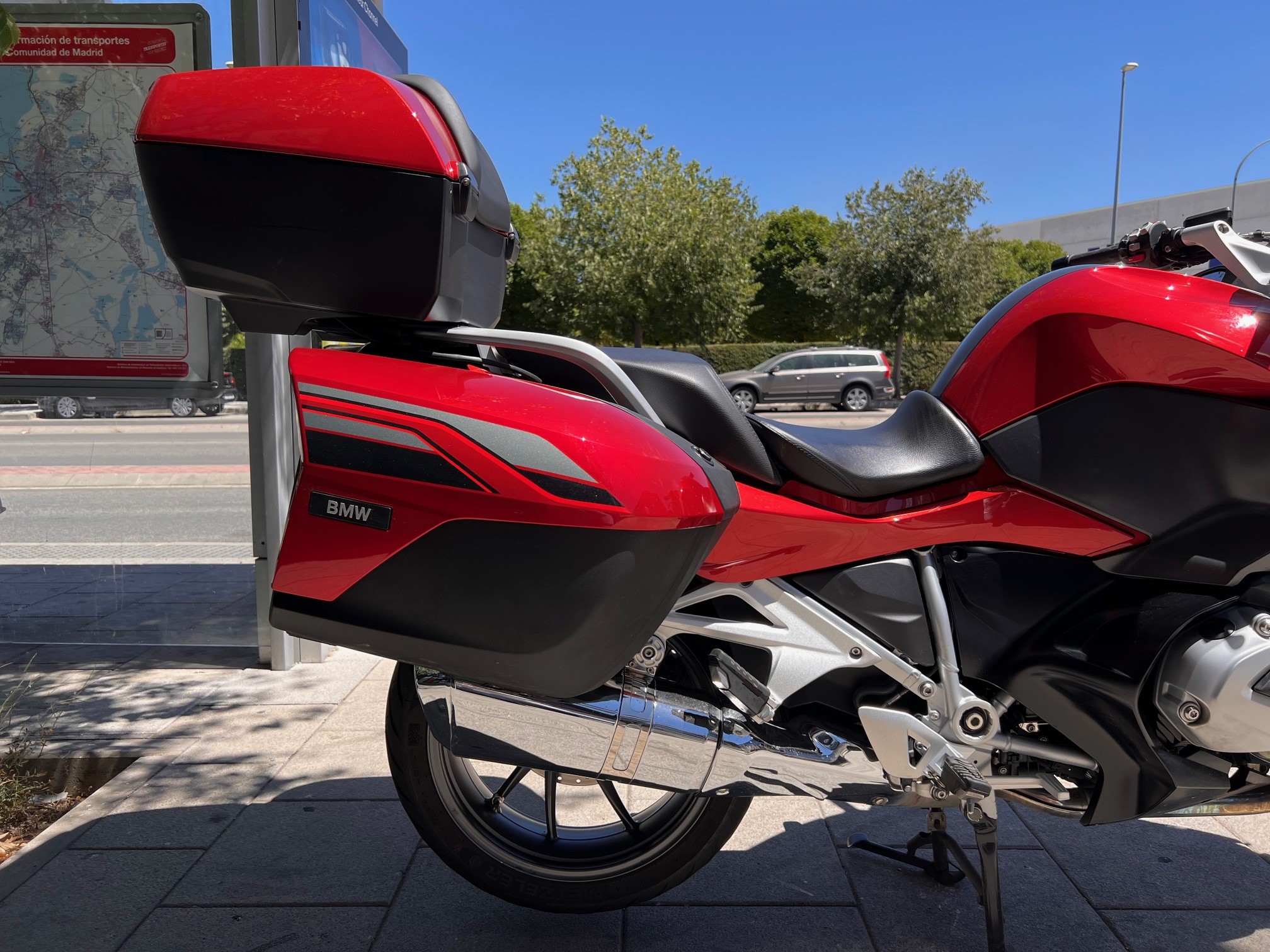 BMW R 1200 RT AÑO 2018 CON  35.889 KM.