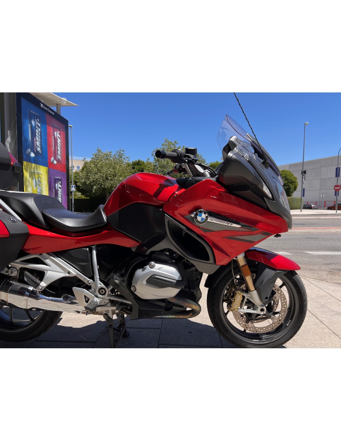 BMW R 1200 RT AÑO 2018 CON  35.889 KM.