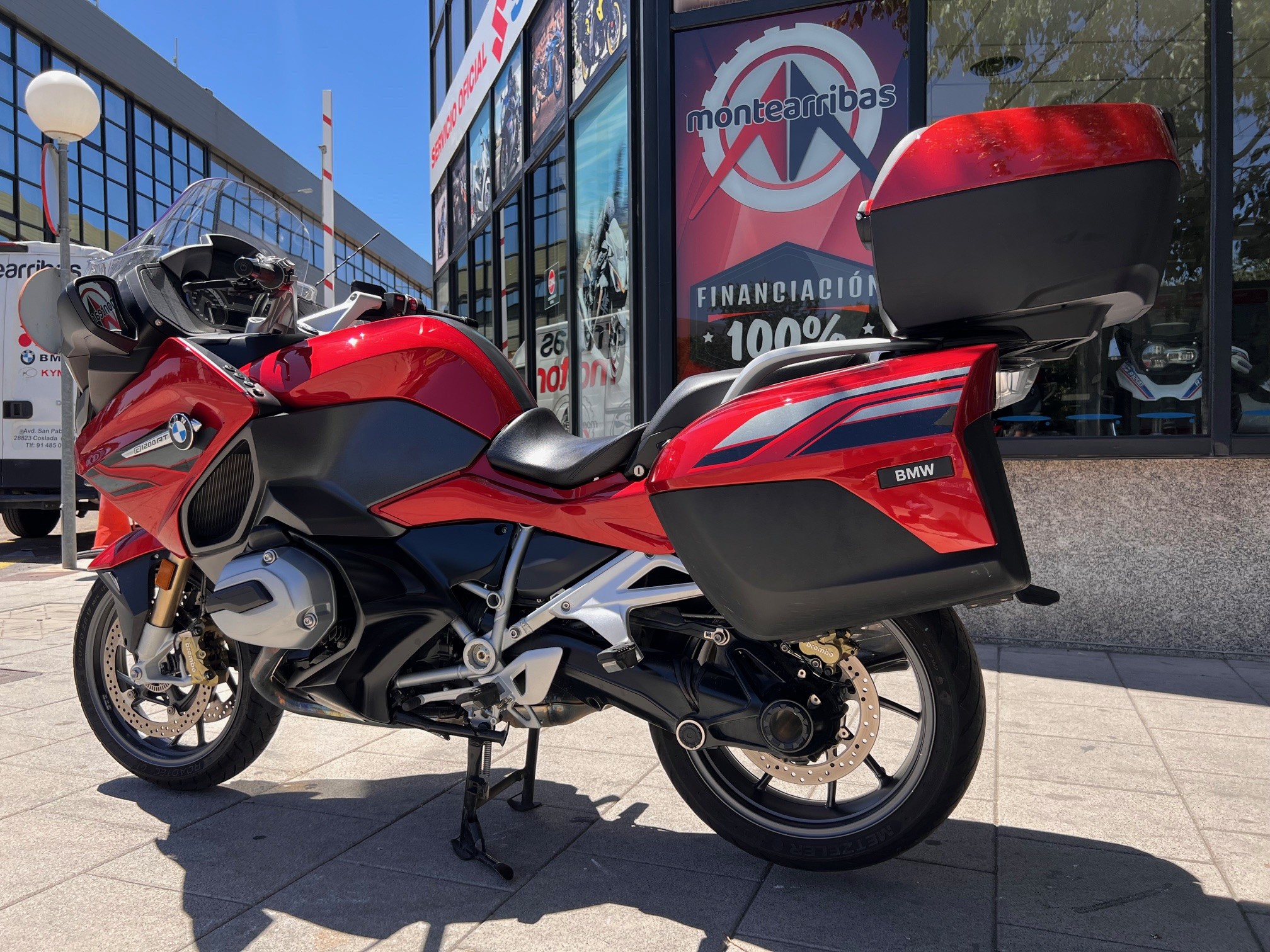 BMW R 1200 RT AÑO 2018 CON  35.889 KM.