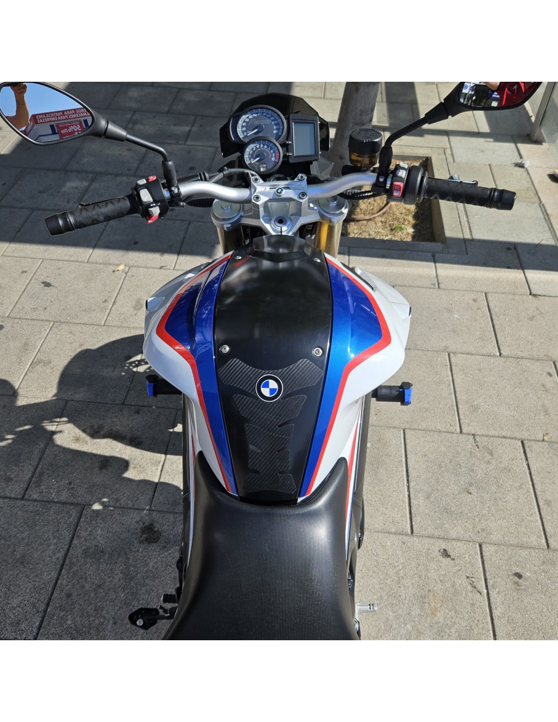 BMW F 800 R AÑO 2018 CON 43.400 KM.