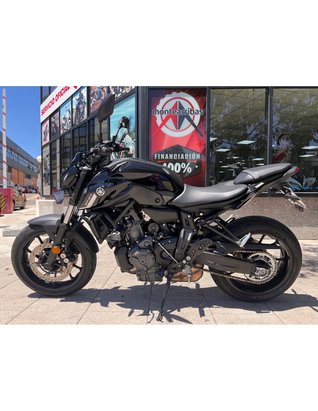 YAMAHA MT-07 A2 AÑO 2023 CON 2.930 KM.