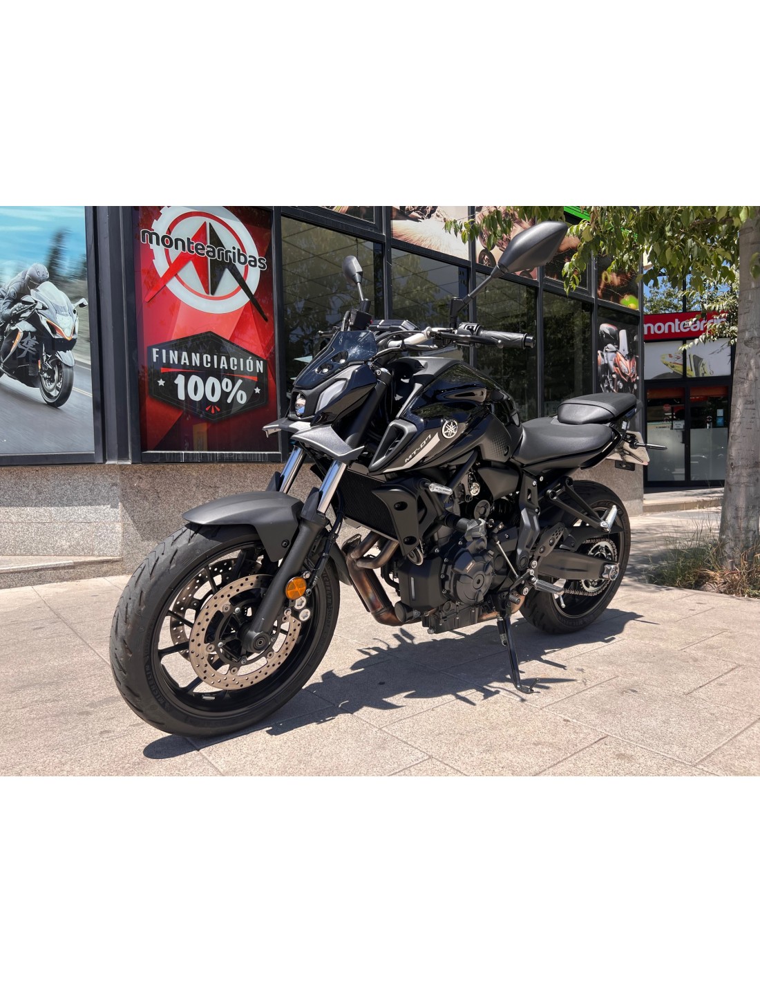 YAMAHA MT-07 A2 AÑO 2023 CON 2.930 KM.