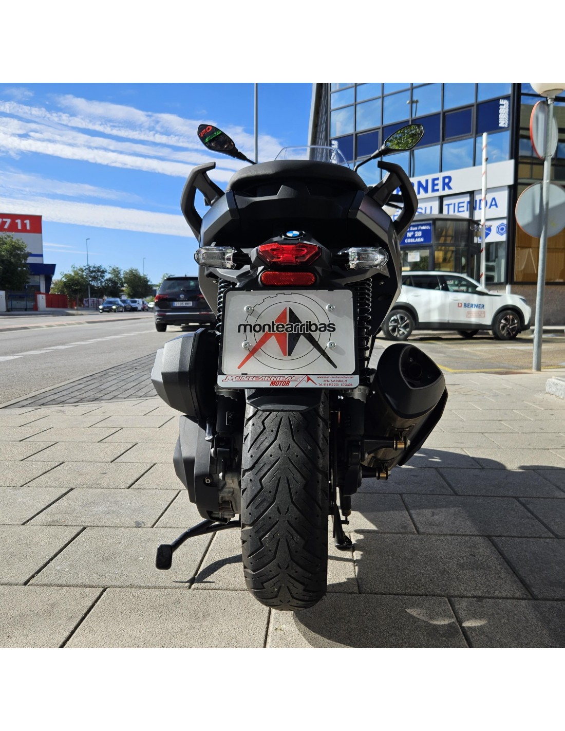 BMW C 400 X  NOVIEMBRE 2021 CON 16610 KM.