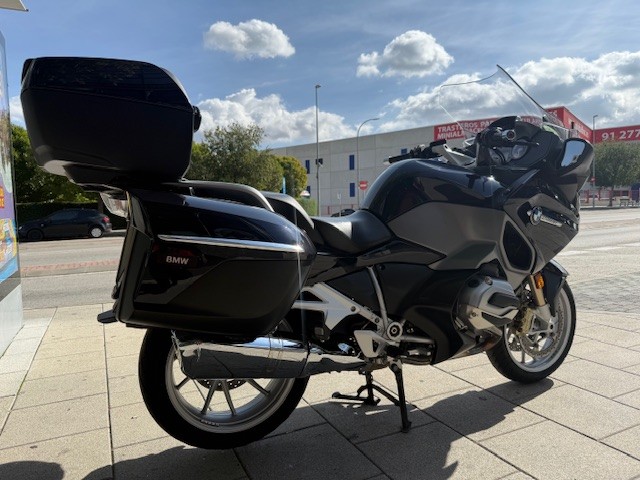 BMW R 1200 RT AÑO 2019 CON 69.837 KM.