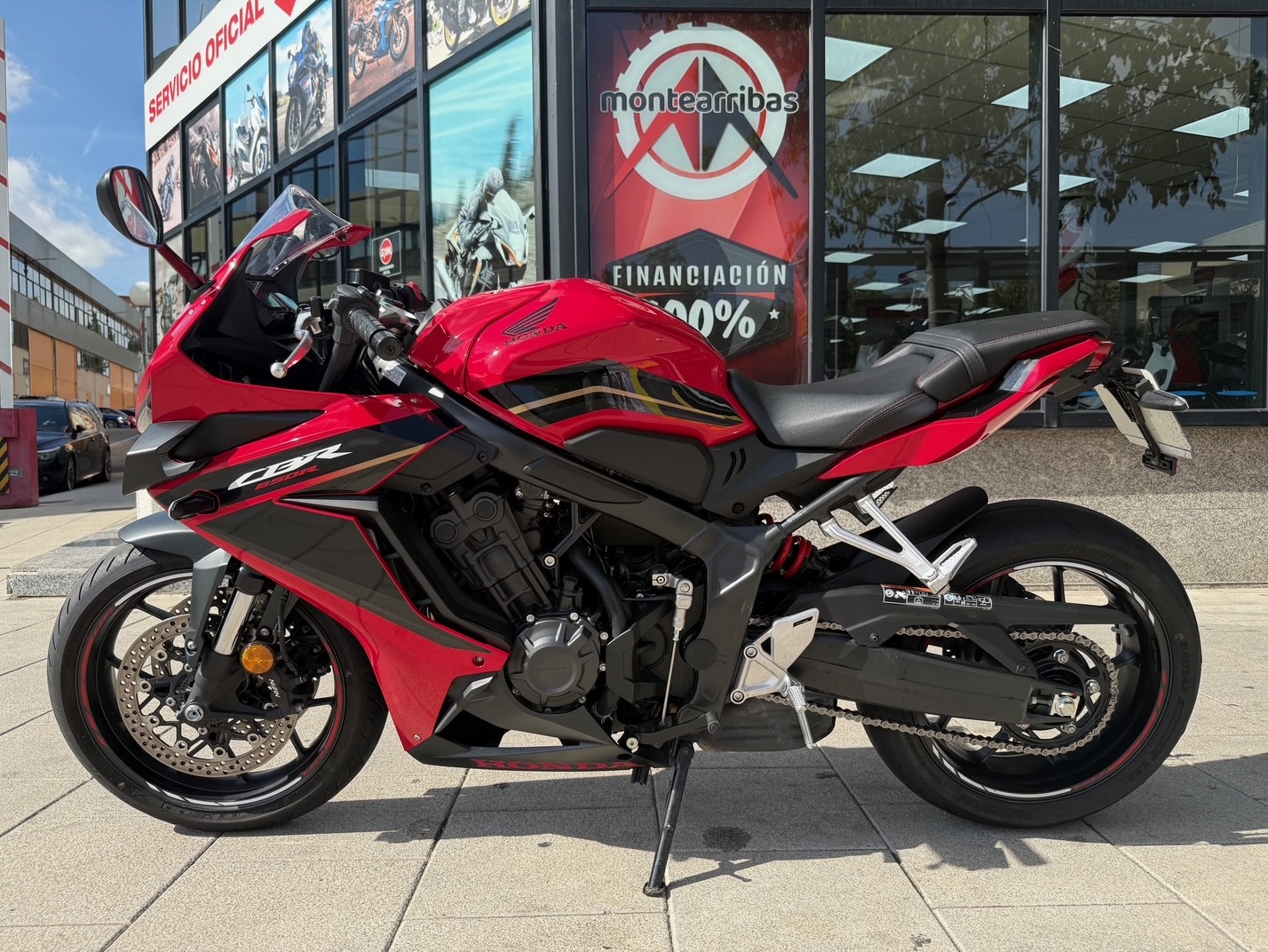 HONDA CBR 650 R AÑO 2023 CON 9.440 KM.