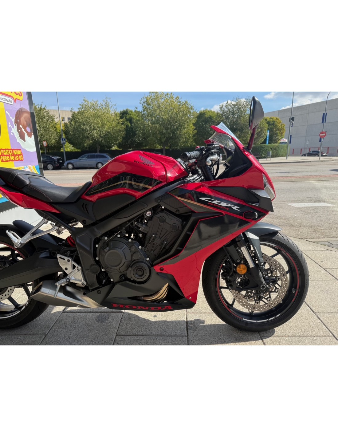 HONDA CBR 650 R AÑO 2023 CON 9.440 KM.