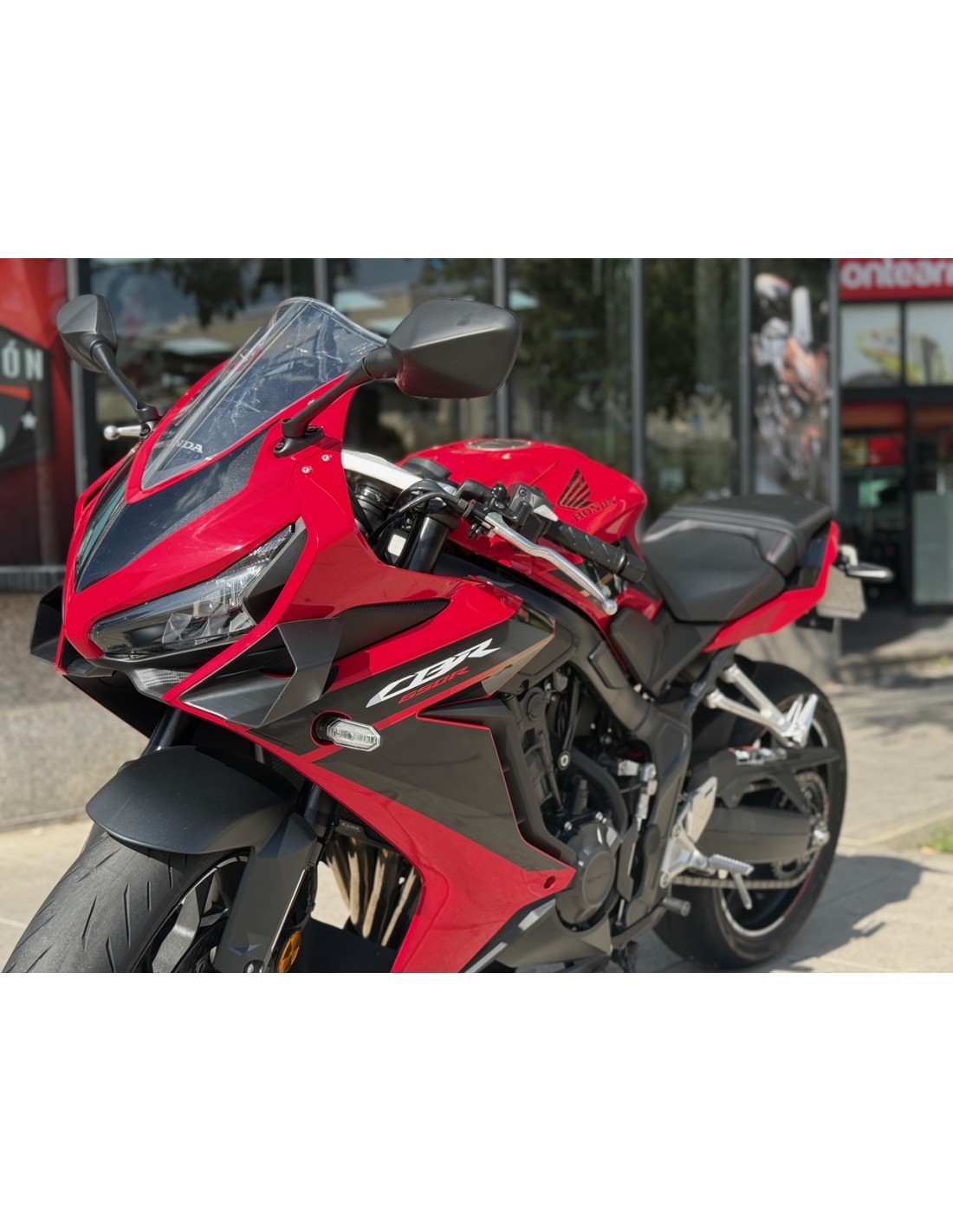 HONDA CBR 650 R AÑO 2023 CON 9.440 KM.