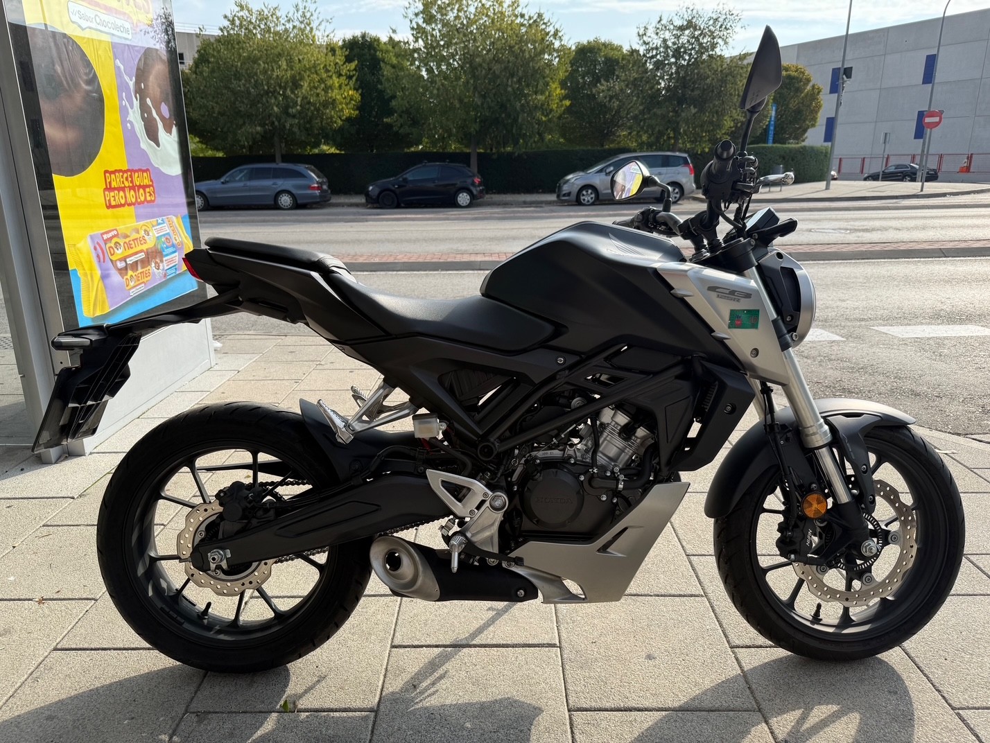 HONDA CB 125 R AÑO 2019 CON 8.106 KM.