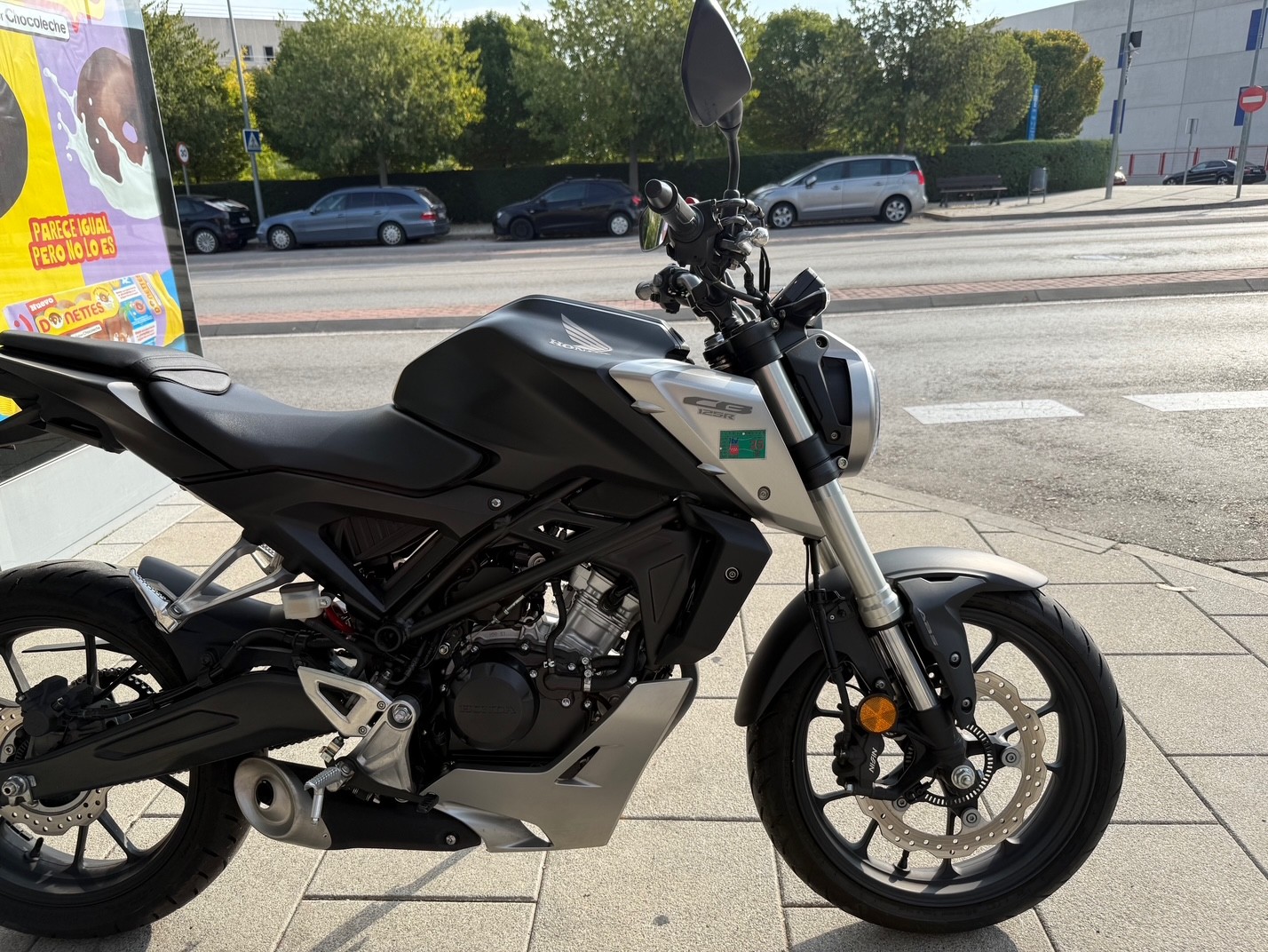 HONDA CB 125 R AÑO 2019 CON 8.106 KM.