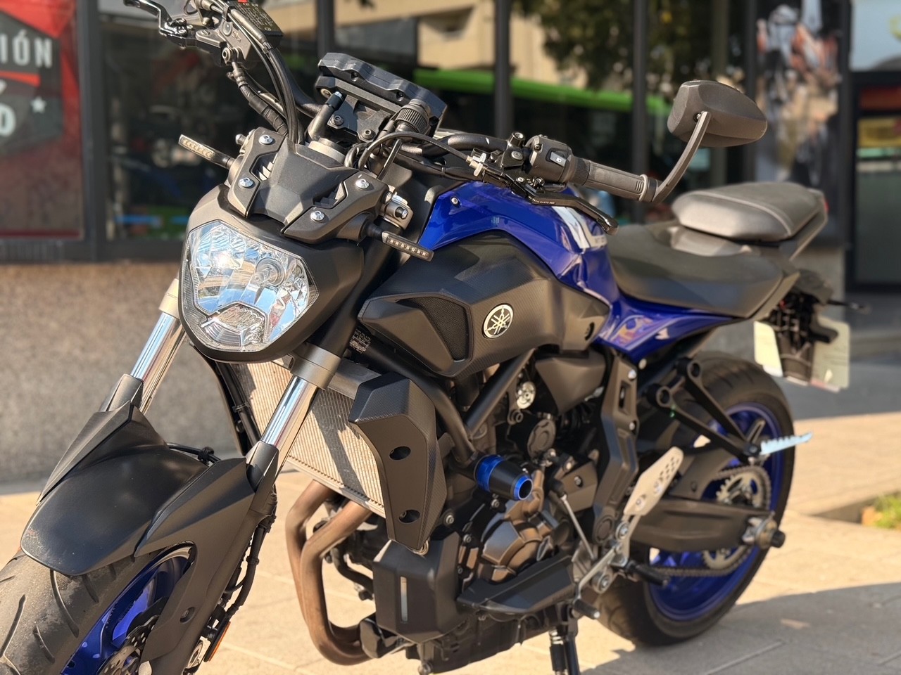 YAMAHA MT-07 AÑO 2017 CON 12.188 KM.