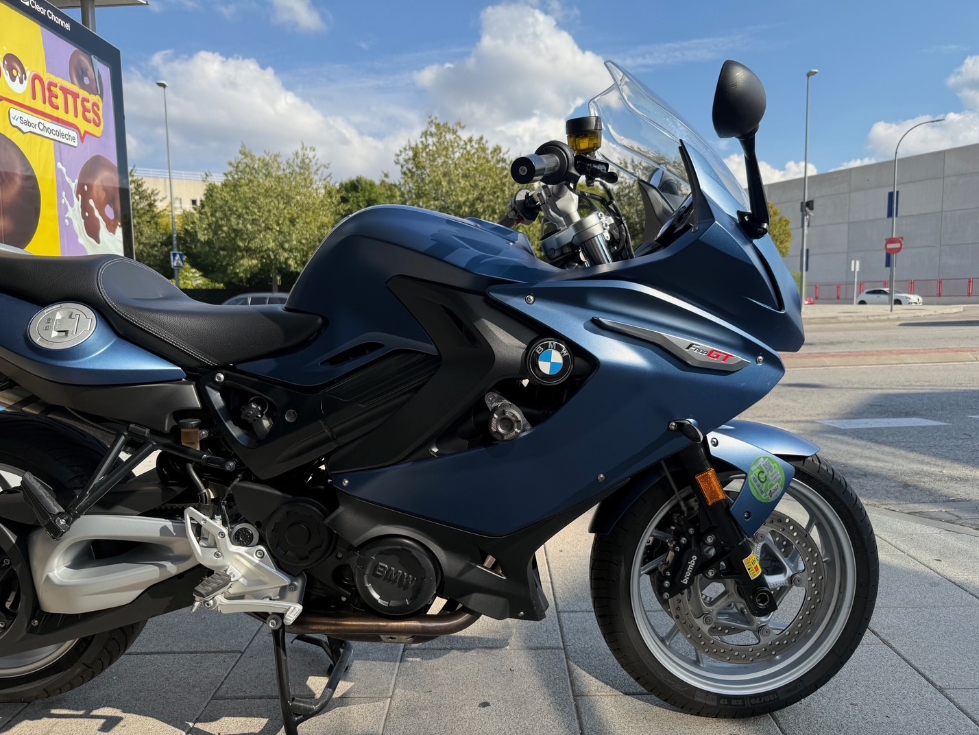 BMW F 800 GT AÑO 2019 CON 5.748 KM.