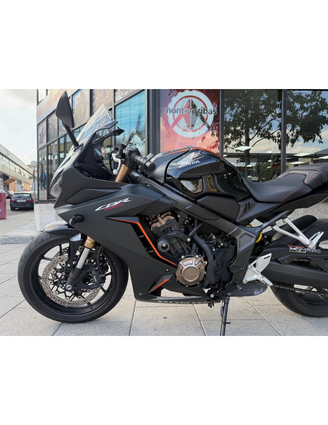 HONDA CBR 650 R AÑO 2022 CON 6.720 KM.