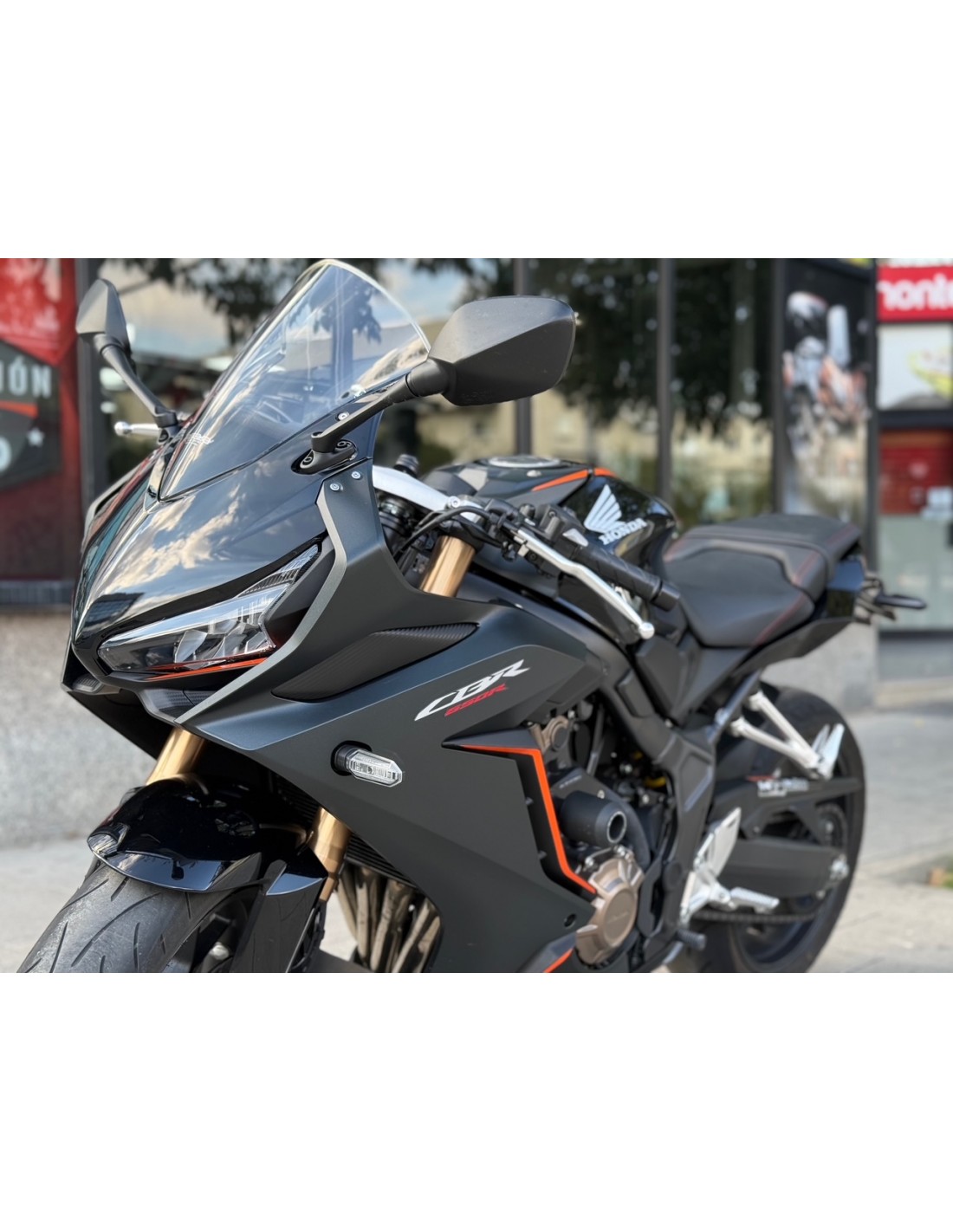 HONDA CBR 650 R AÑO 2022 CON 6.720 KM.