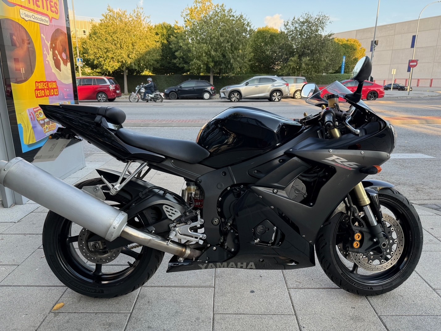 YAMAHA YZF R6 AÑO 2007 CON 48.700 KM.