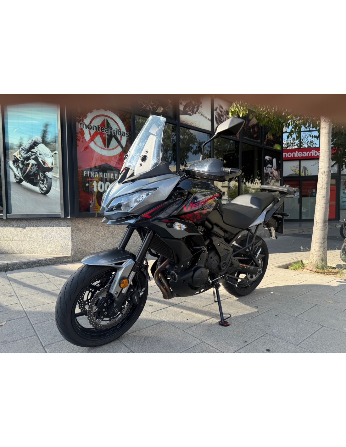 KAWASAKI VERSYS 650 ABS AÑO 2021 CON 10.950 KM.