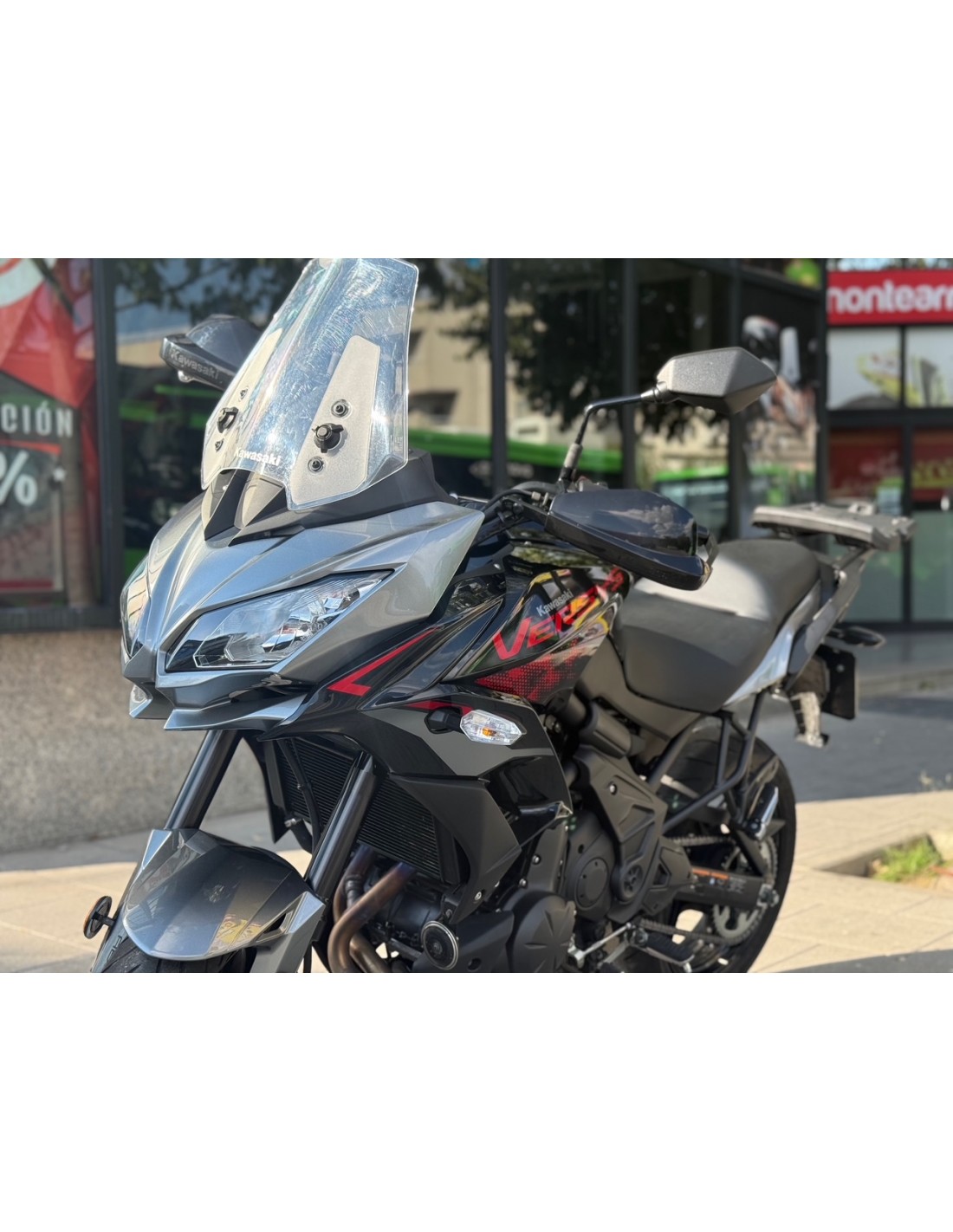 KAWASAKI VERSYS 650 ABS AÑO 2021 CON 10.950 KM.