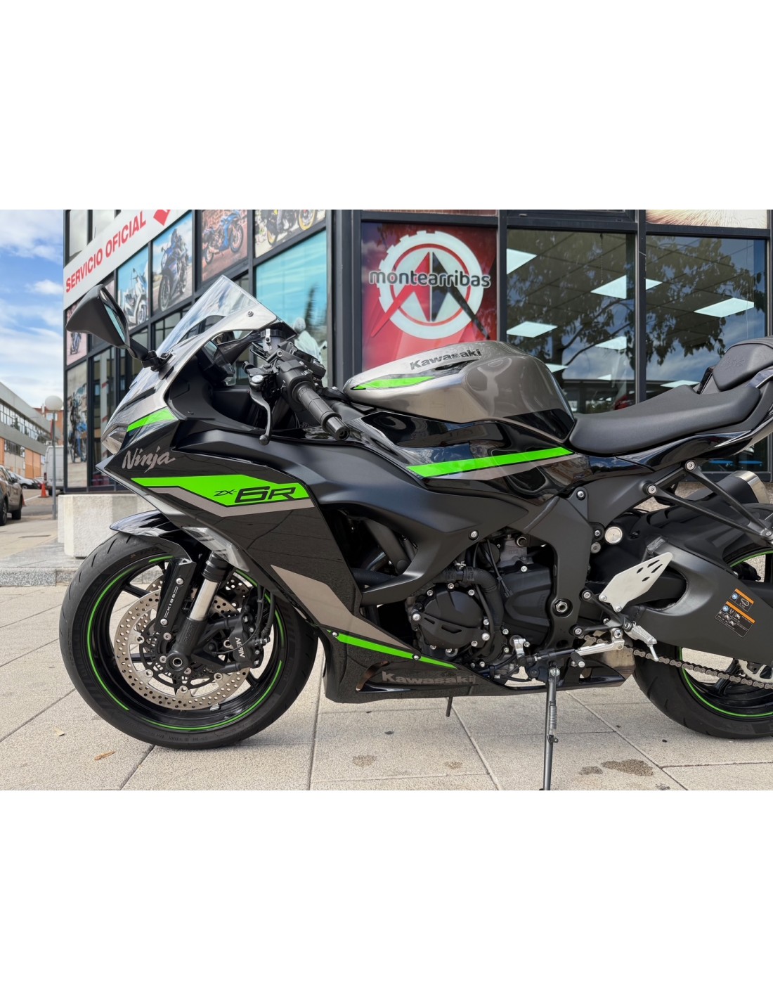 KAWASAKI NINJA ZX-6R AÑO 2024 CON 5.050 KM.