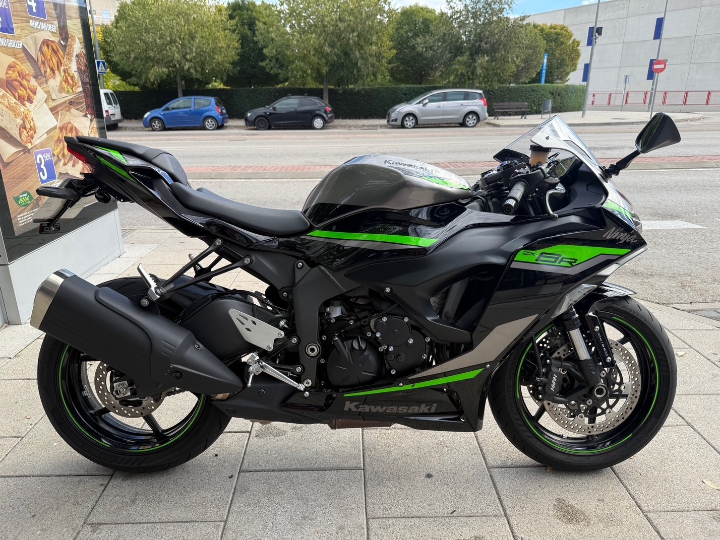 KAWASAKI NINJA ZX-6R AÑO 2024 CON...