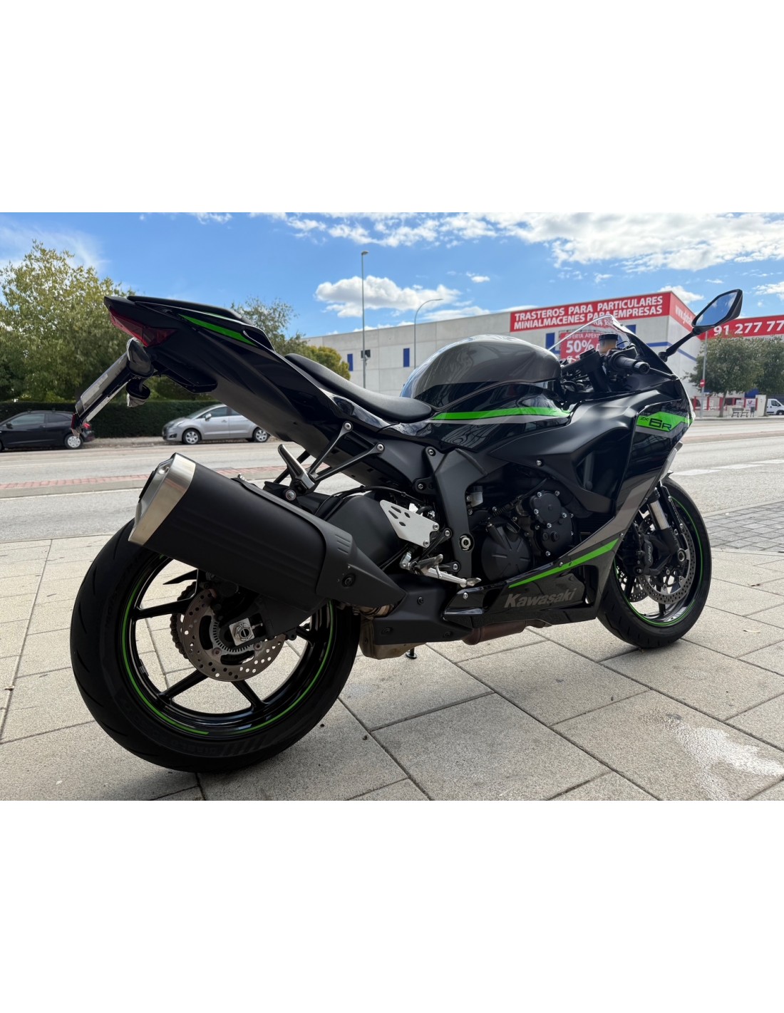 KAWASAKI NINJA ZX-6R AÑO 2024 CON 5.050 KM.