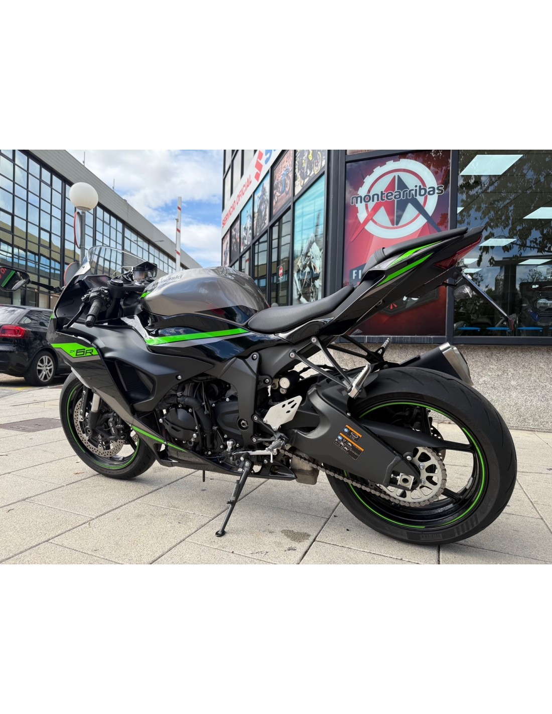 KAWASAKI NINJA ZX-6R AÑO 2024 CON 5.050 KM.