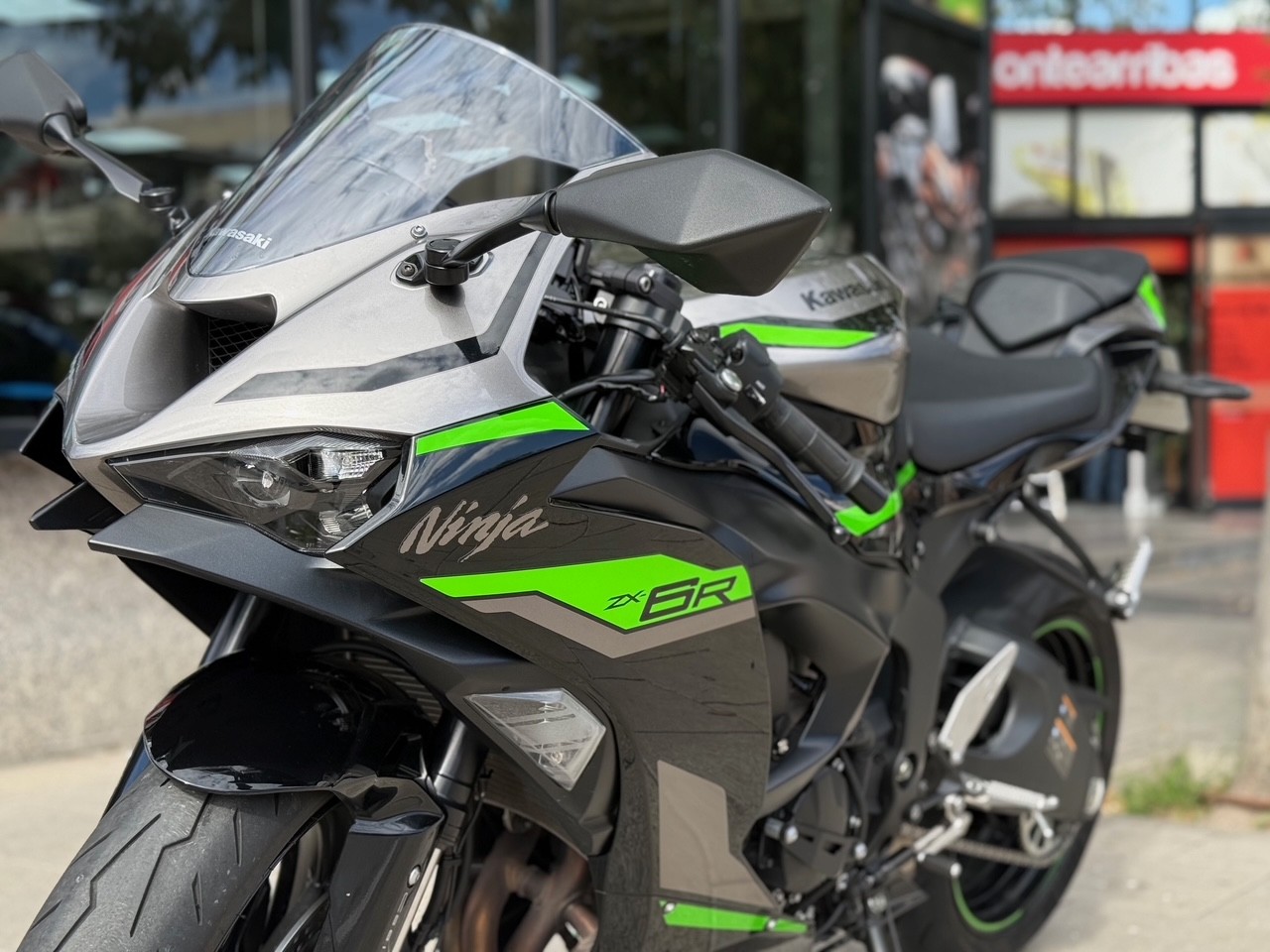 KAWASAKI NINJA ZX-6R AÑO 2024 CON...