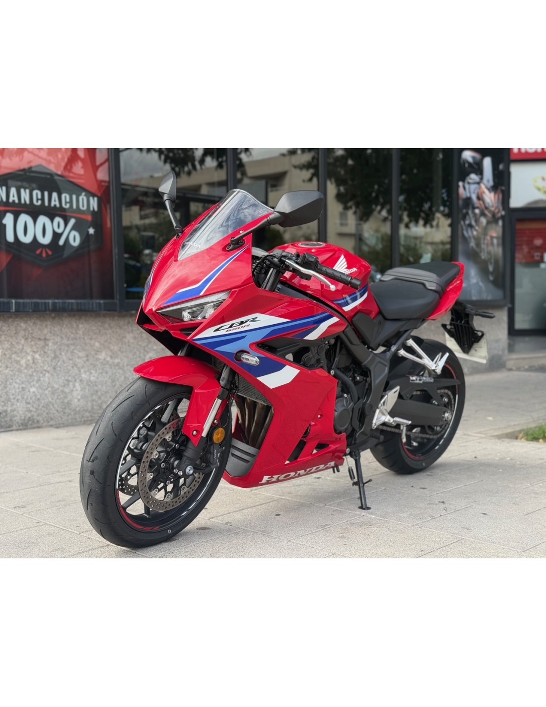 HONDA CBR 650 R AÑO 2024 CON 7.096 KM.