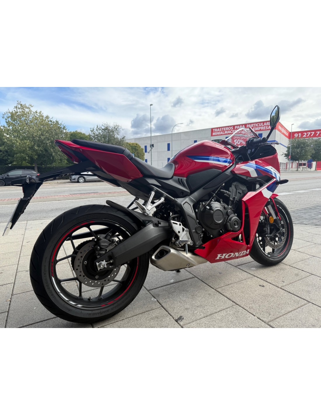 HONDA CBR 650 R AÑO 2024 CON 7.096 KM.