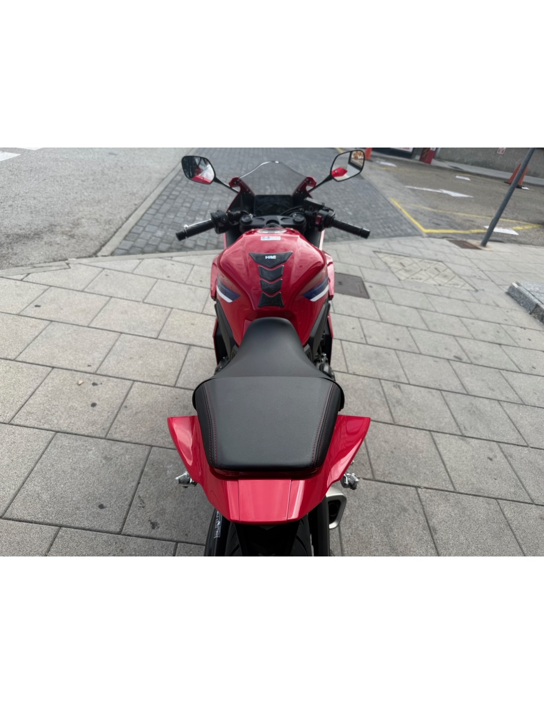 HONDA CBR 650 R AÑO 2024 CON 7.096 KM.