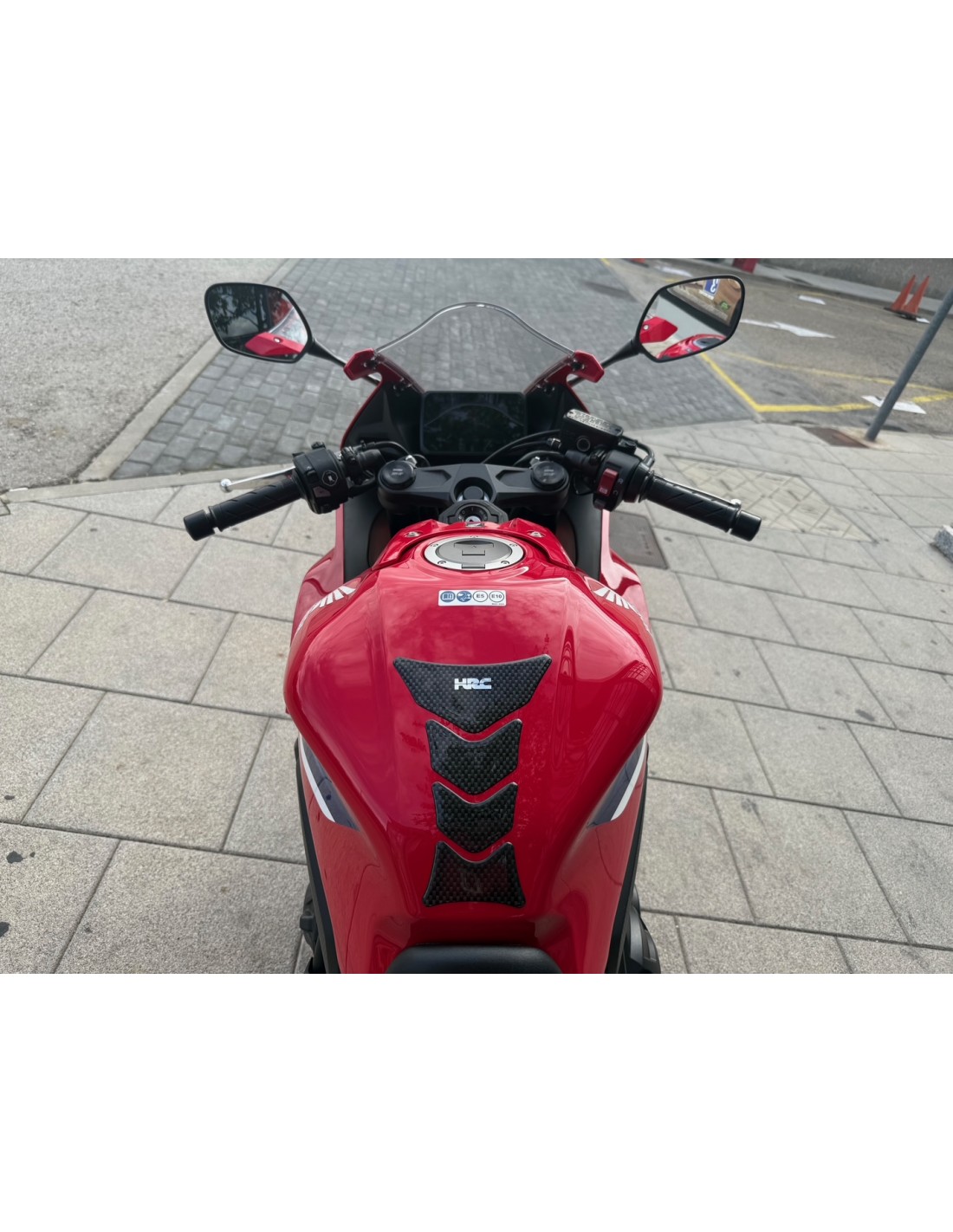 HONDA CBR 650 R AÑO 2024 CON 7.096 KM.