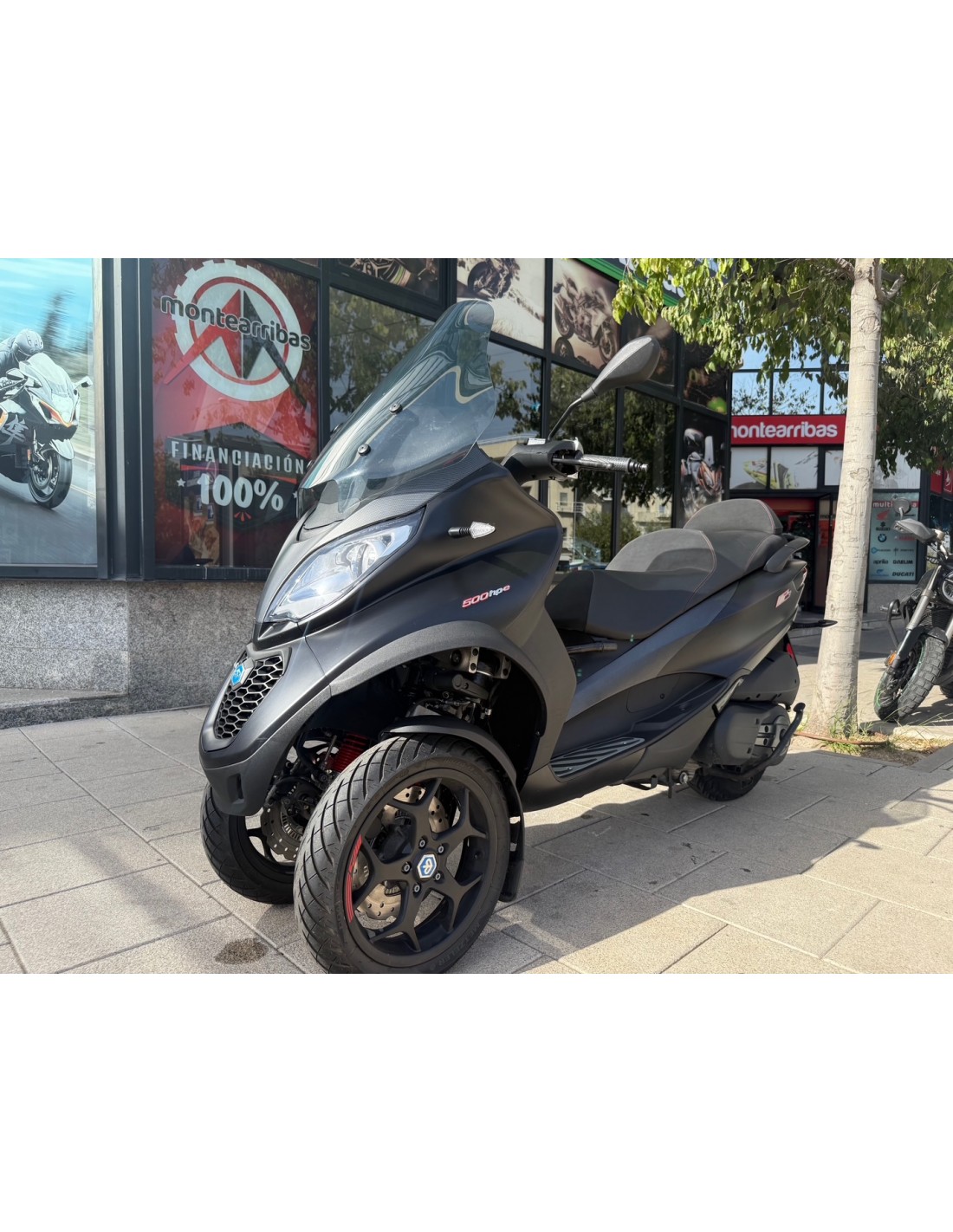 PIAGGIO MP3 500 SPORT HPE AÑO 2020 CON 18.403 KM.