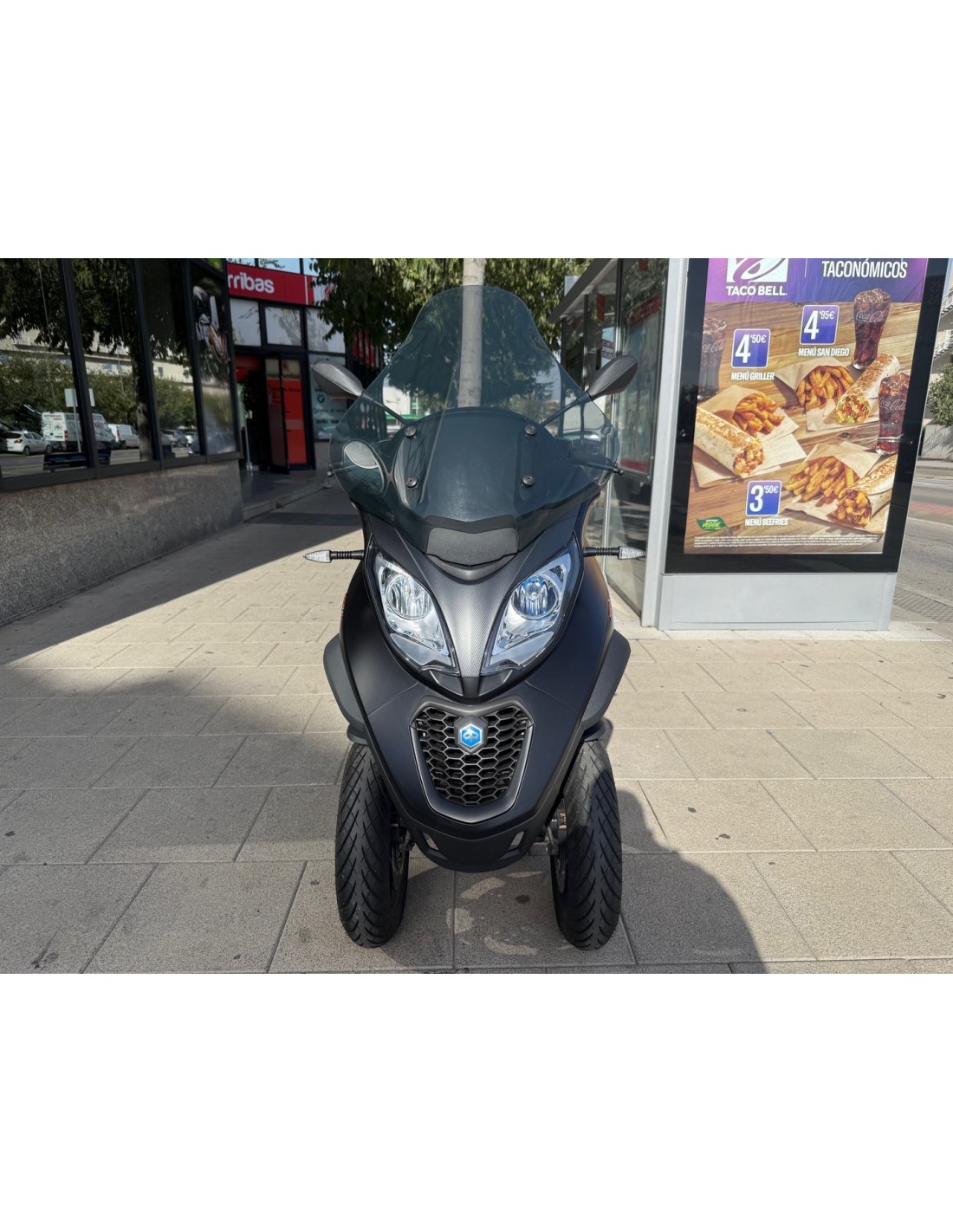 PIAGGIO MP3 500 SPORT HPE AÑO 2020 CON 18.403 KM.