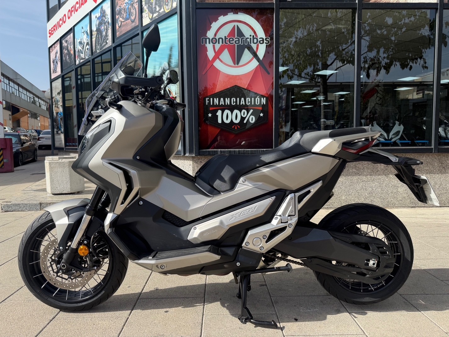 HONDA X-ADV 750 AÑO 2020 CON 16.655 KM.