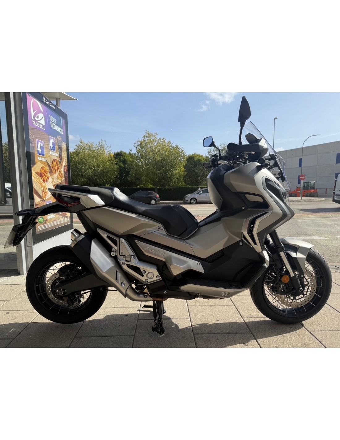 HONDA X-ADV 750 AÑO 2020 CON 16.655 KM.