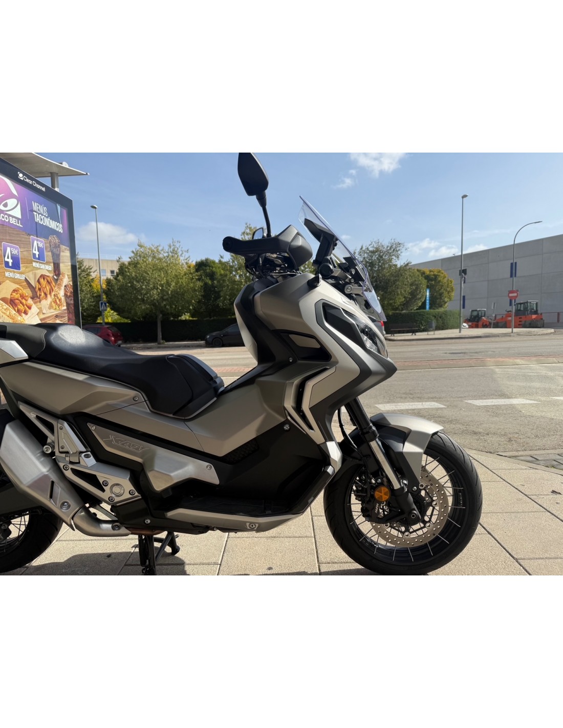 HONDA X-ADV 750 AÑO 2020 CON 16.655 KM.