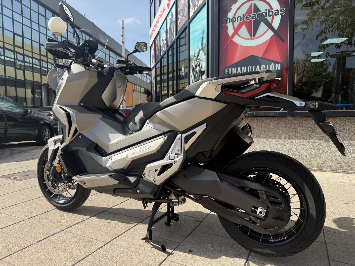 HONDA X-ADV 750 AÑO 2020 CON 16.655 KM.