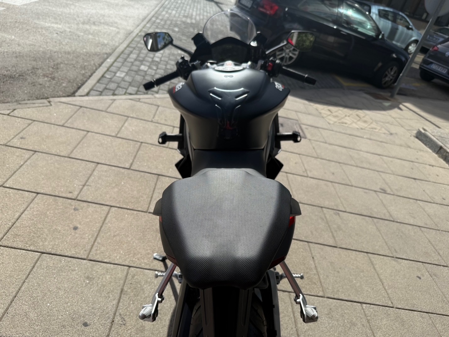 APRILIA RS 660 AÑO 2023 CON 6.610 KM.