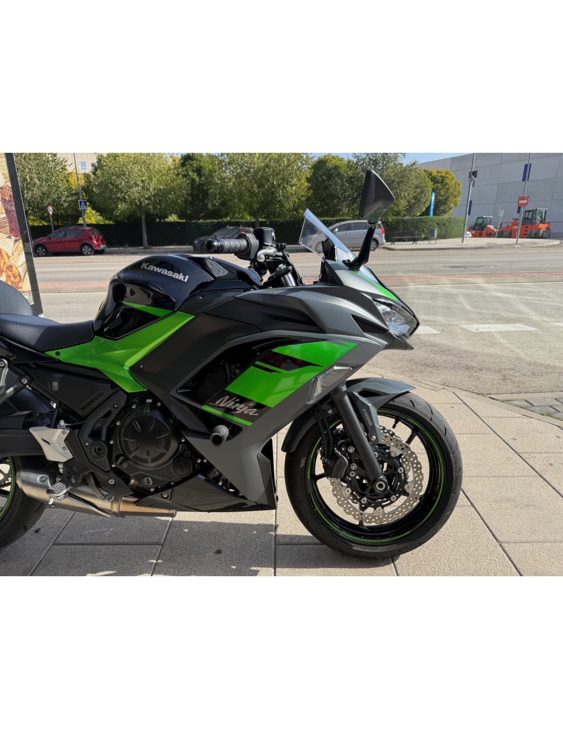 KAWASAKI NINJA 650 AÑO 2024 CON 4.474 KM.