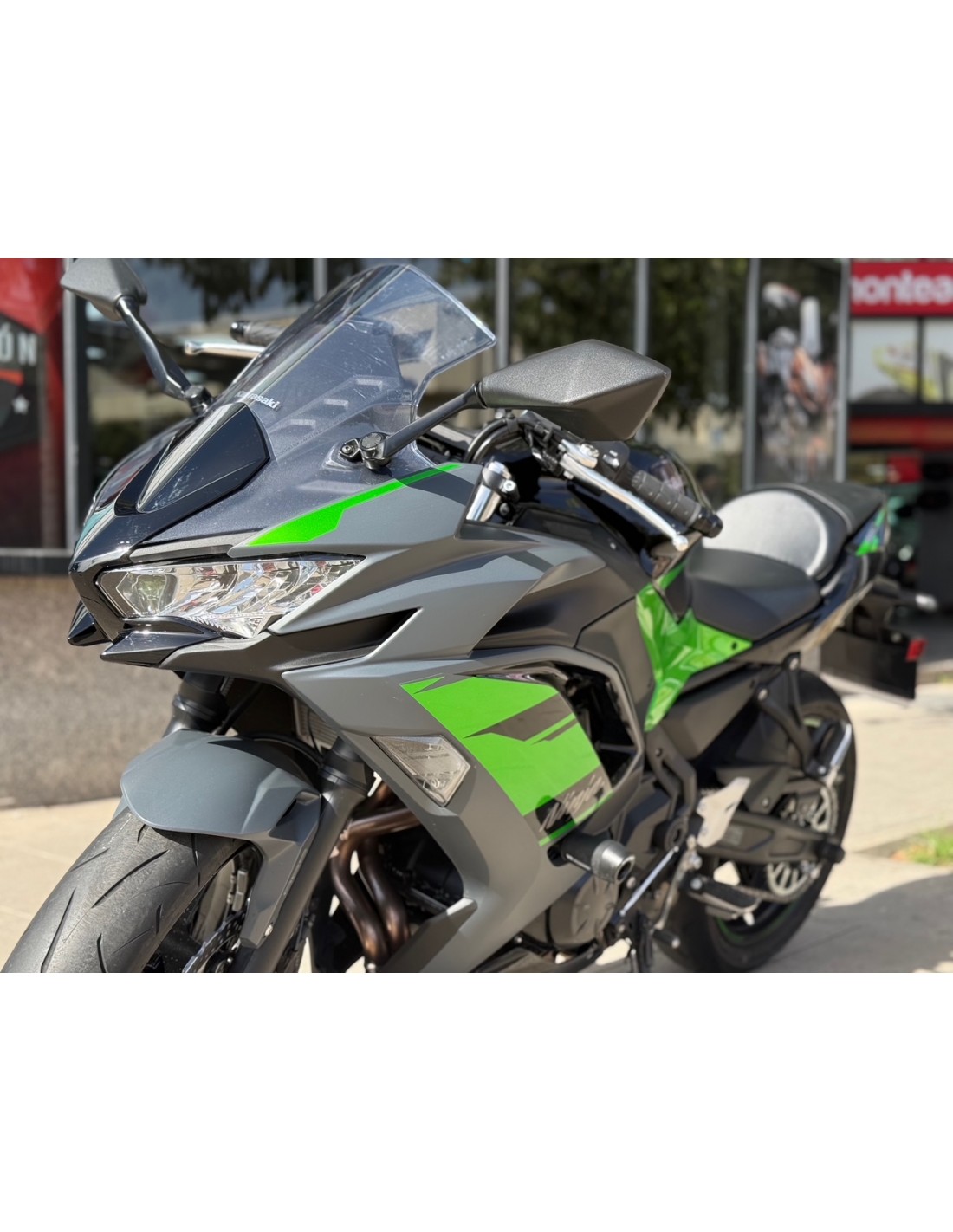 KAWASAKI NINJA 650 AÑO 2024 CON 4.474 KM.