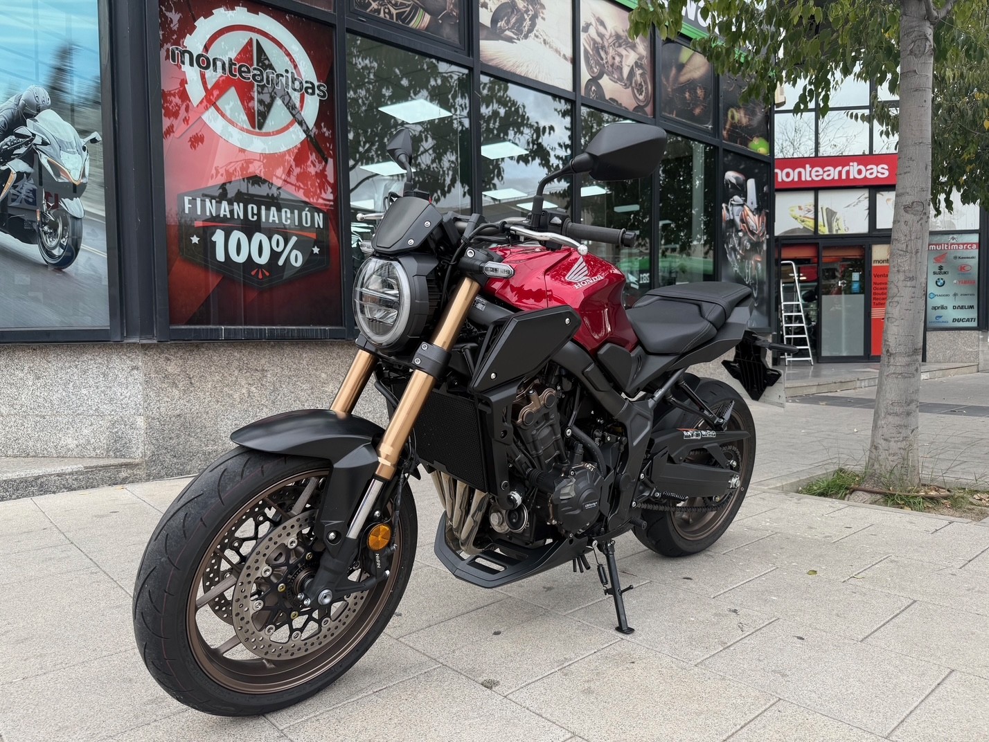 HONDA CB 650 R AÑO 2022 CON 4.862 KM.