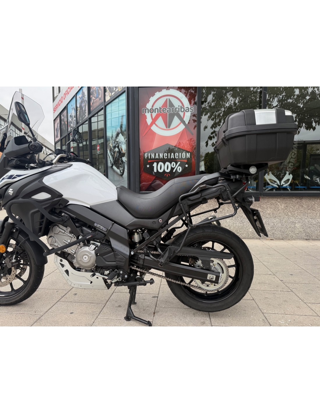 SUZUKI V-STROM 650 AÑO 2021 CON 13.356 KM.