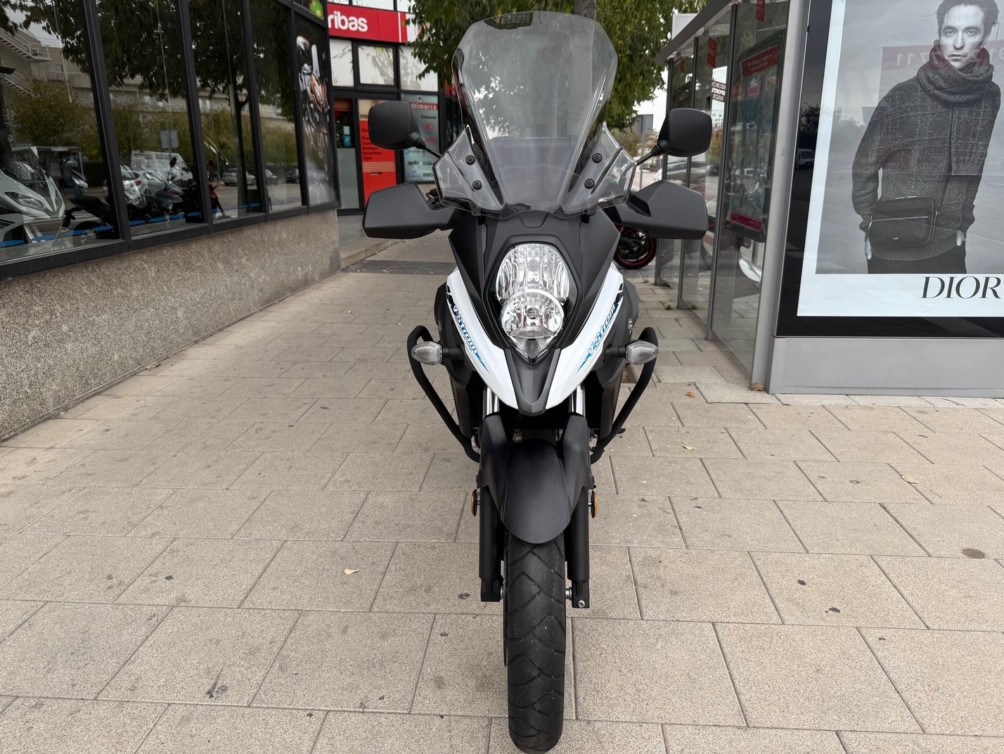 SUZUKI V-STROM 650 AÑO 2021 CON...