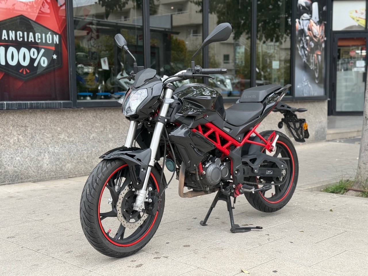 BENELLI BN 125 AÑO 2020 CON 24.003 KM.