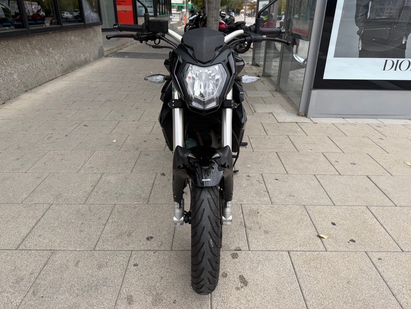 BENELLI BN 125 AÑO 2020 CON 24.003 KM.