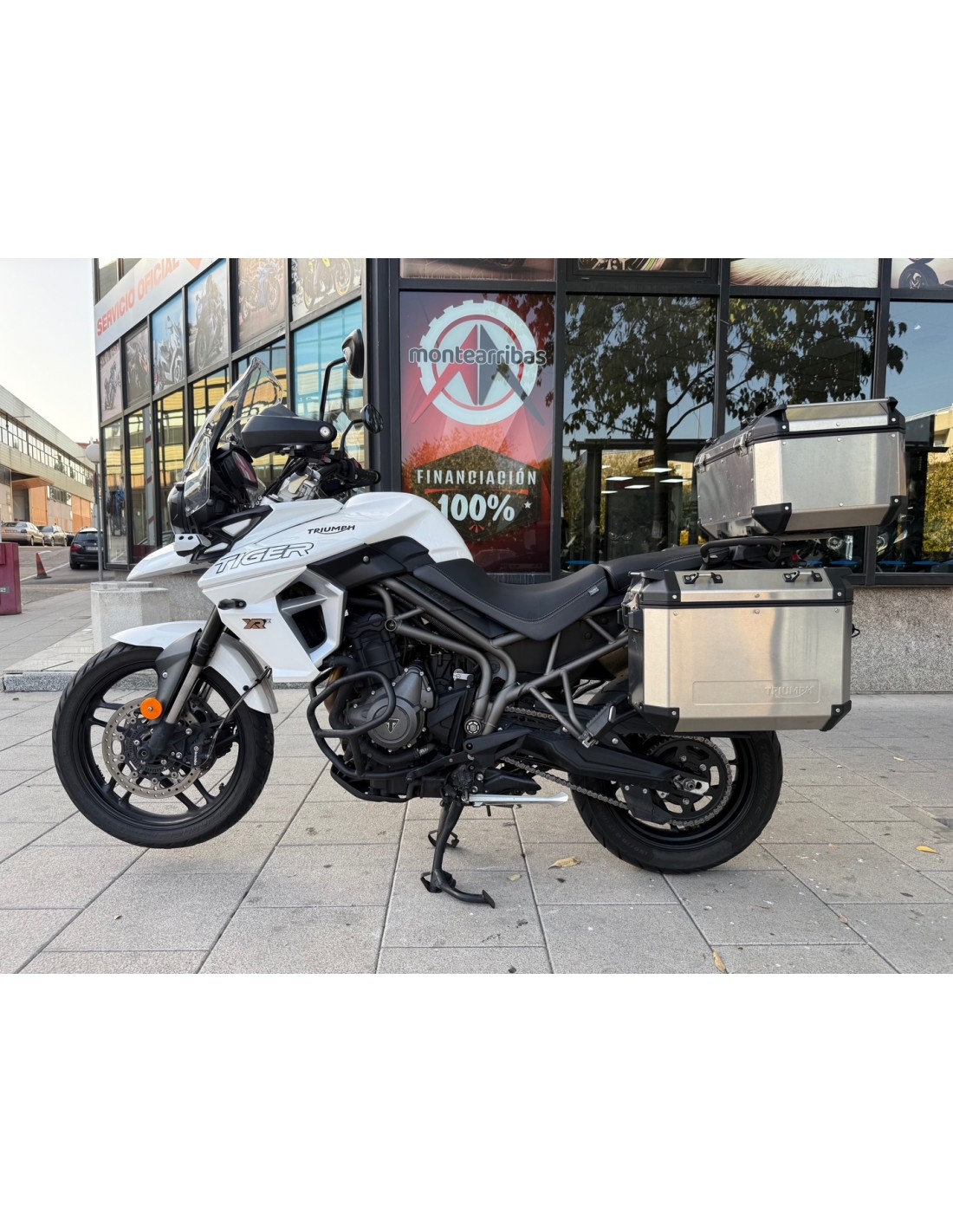 TRIUMPH TIGER 800 XRX AÑO 2019 CON 49.522 KM.